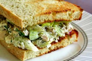 tuna-salad-sandwich-590