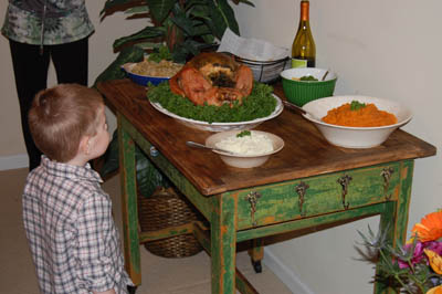 tgiving-09-time-to-eat